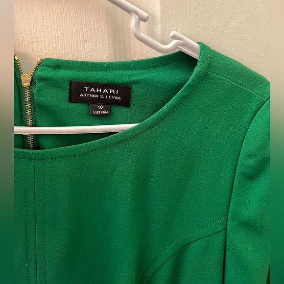 Tahari Size 12 Kelly Green Short Sleeve A-line Midi Dress w/ Pockets - Picture 3 of 9